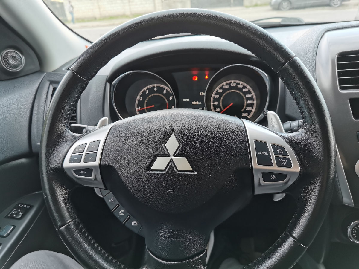 Mitsubishi ASX foto 9