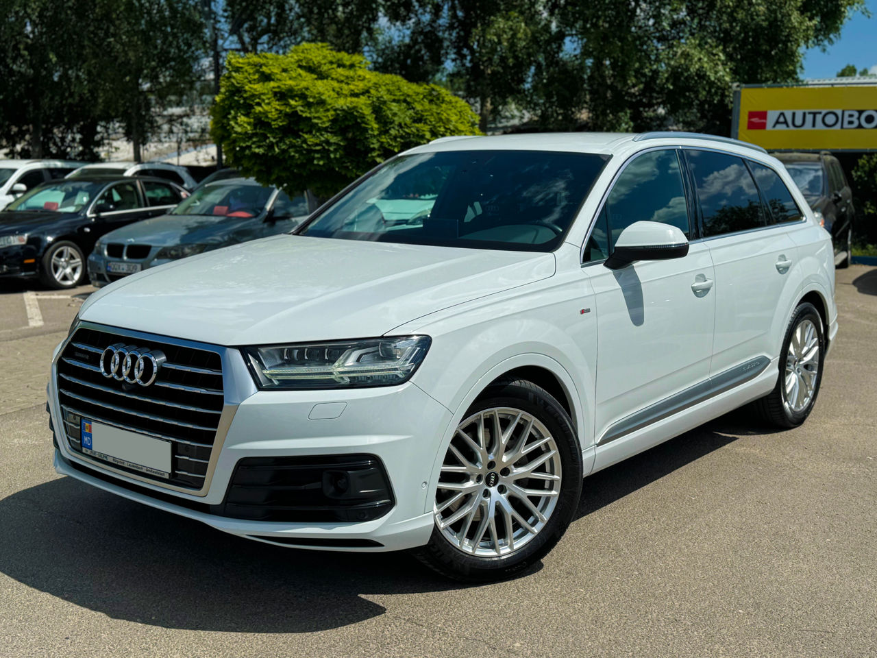 Audi Q7 foto 0