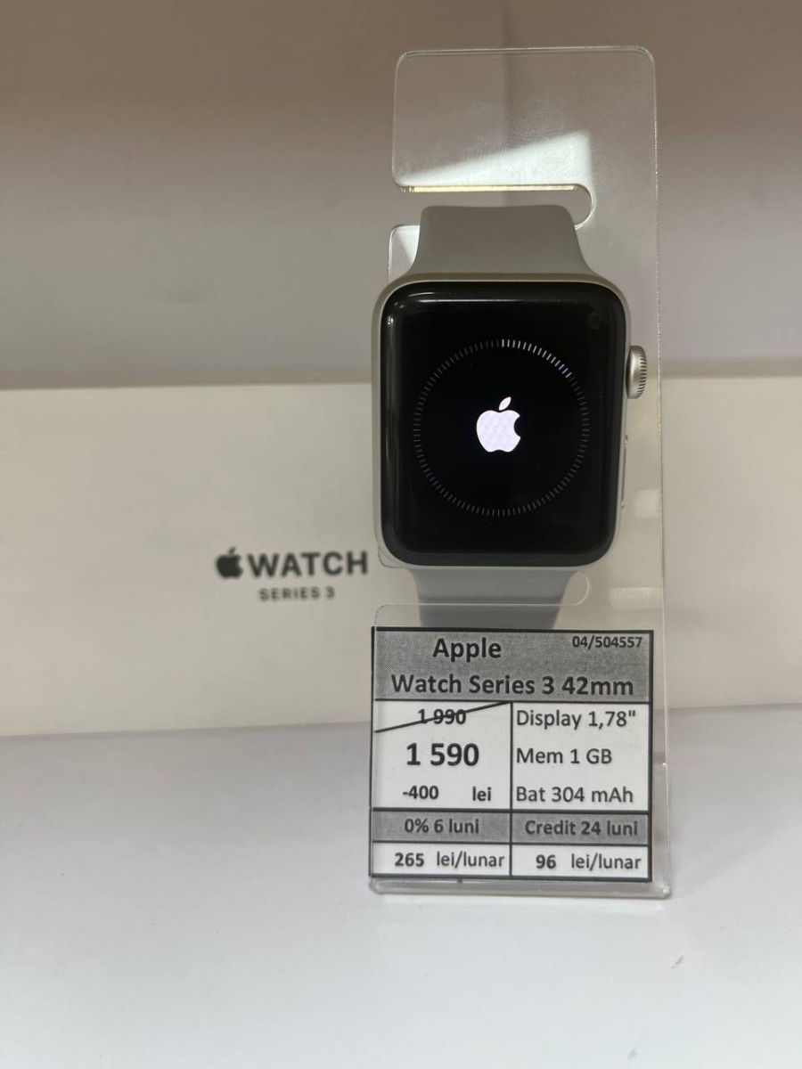 Apple Watch Series 3 42mm  фото 0