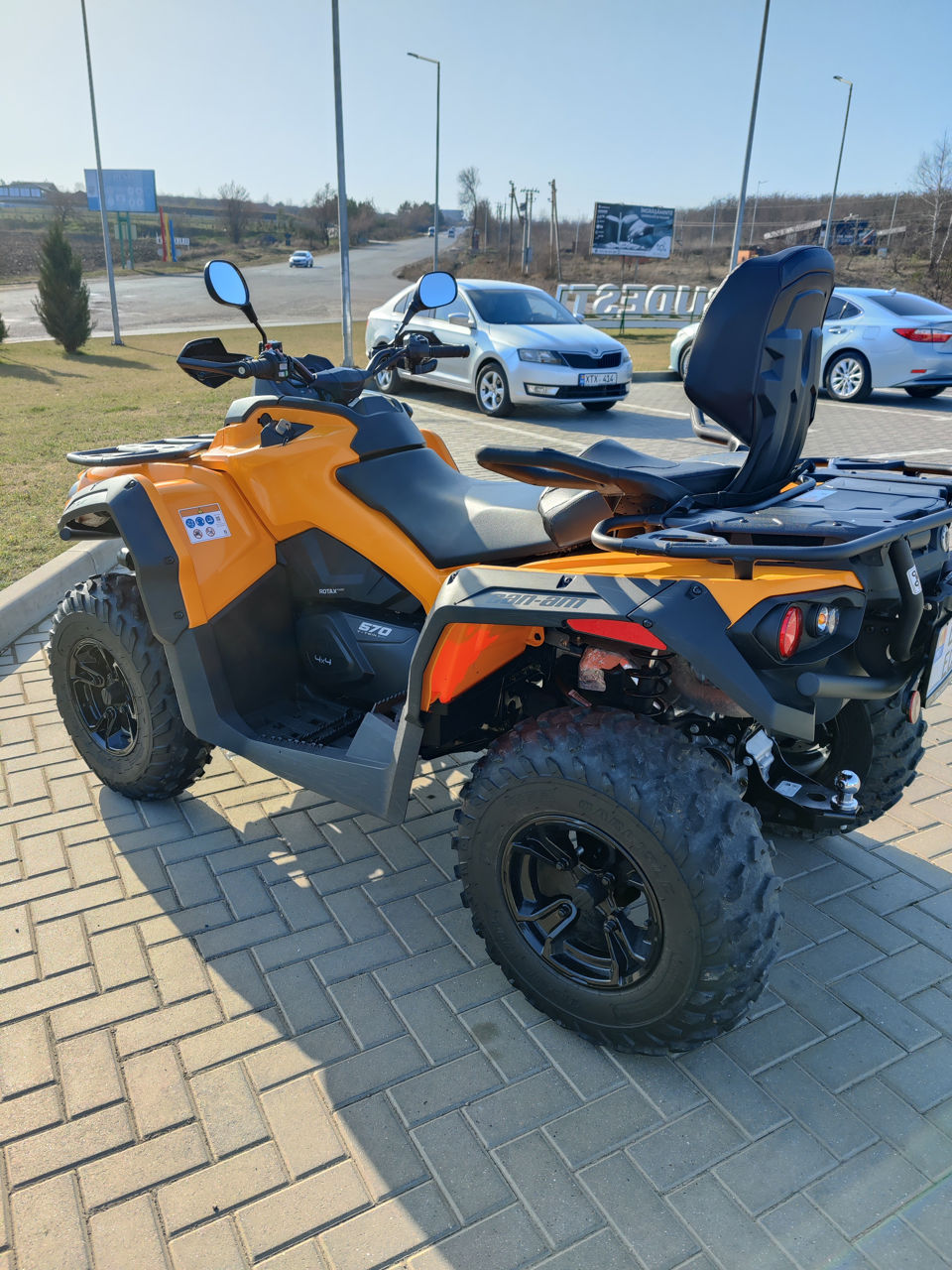 Can-Am (BRP) OUTLANDER MAX DPS570 foto 2