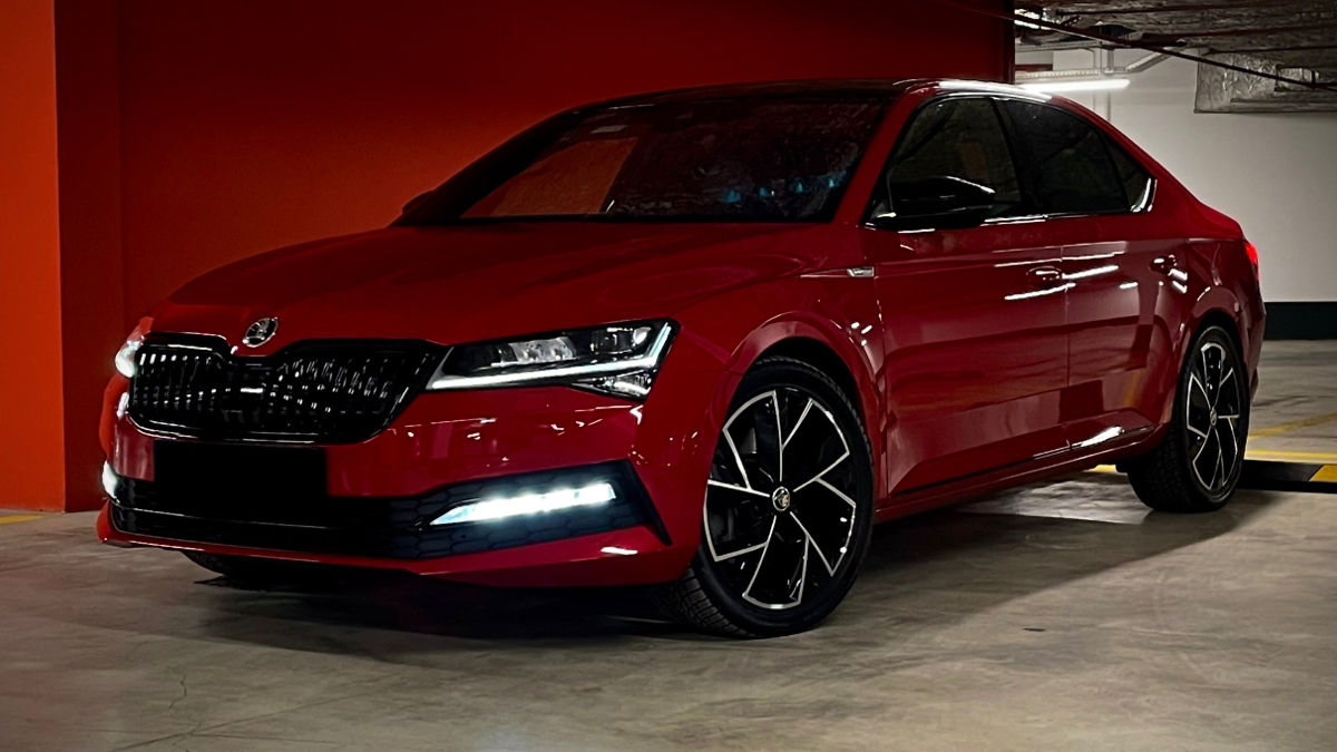 Skoda Superb foto 2