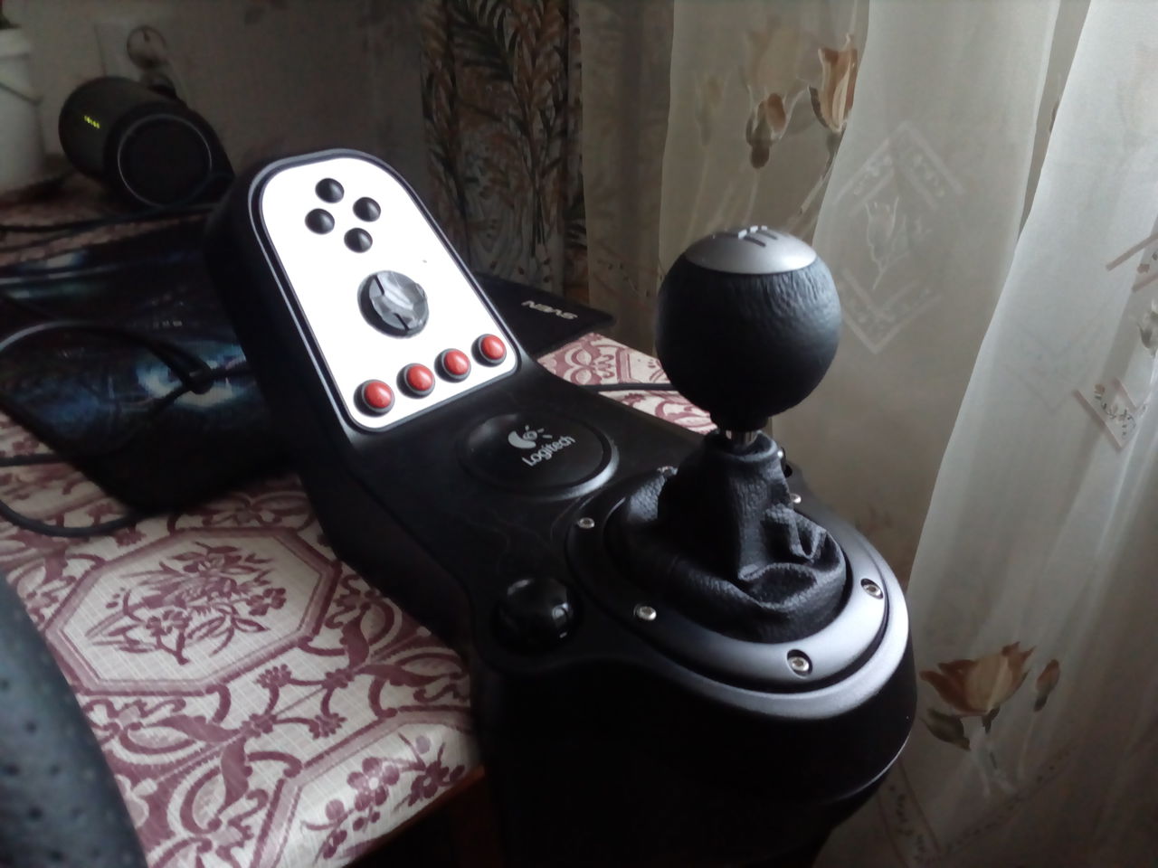 Logitech G27
