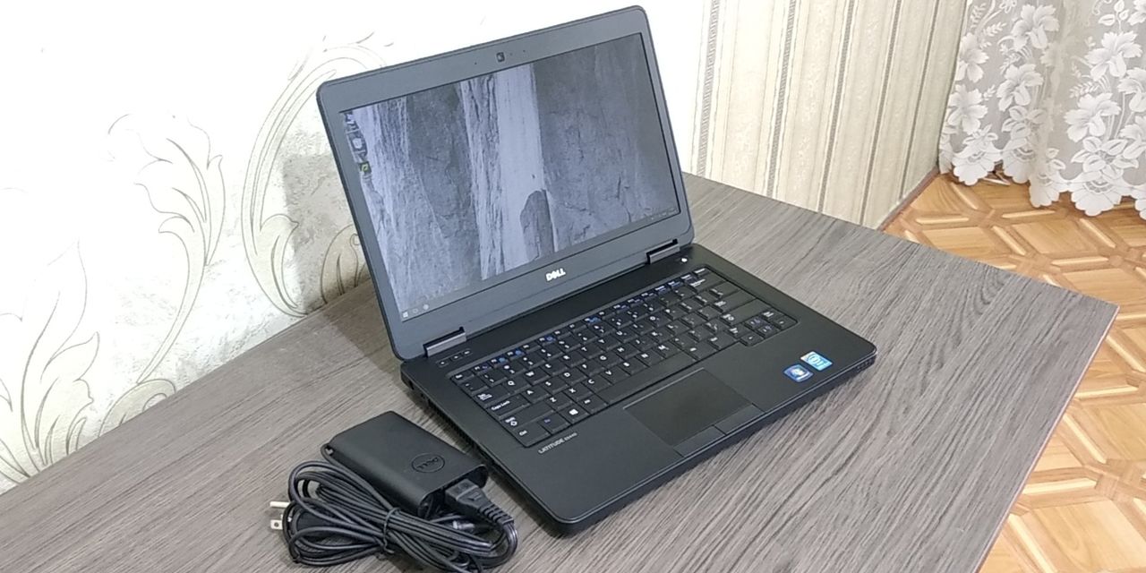 Dell E5440/ I5 4300U/ 8Gb Ram/ GT 720M/ 256Gb SSD!!!