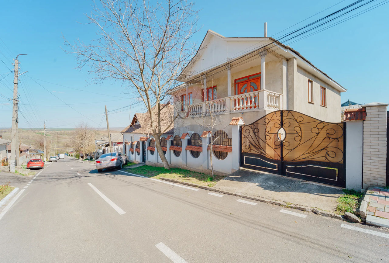 Se vinde casa în 2 nivele or. Orhei, sector Lupoaica foto 1