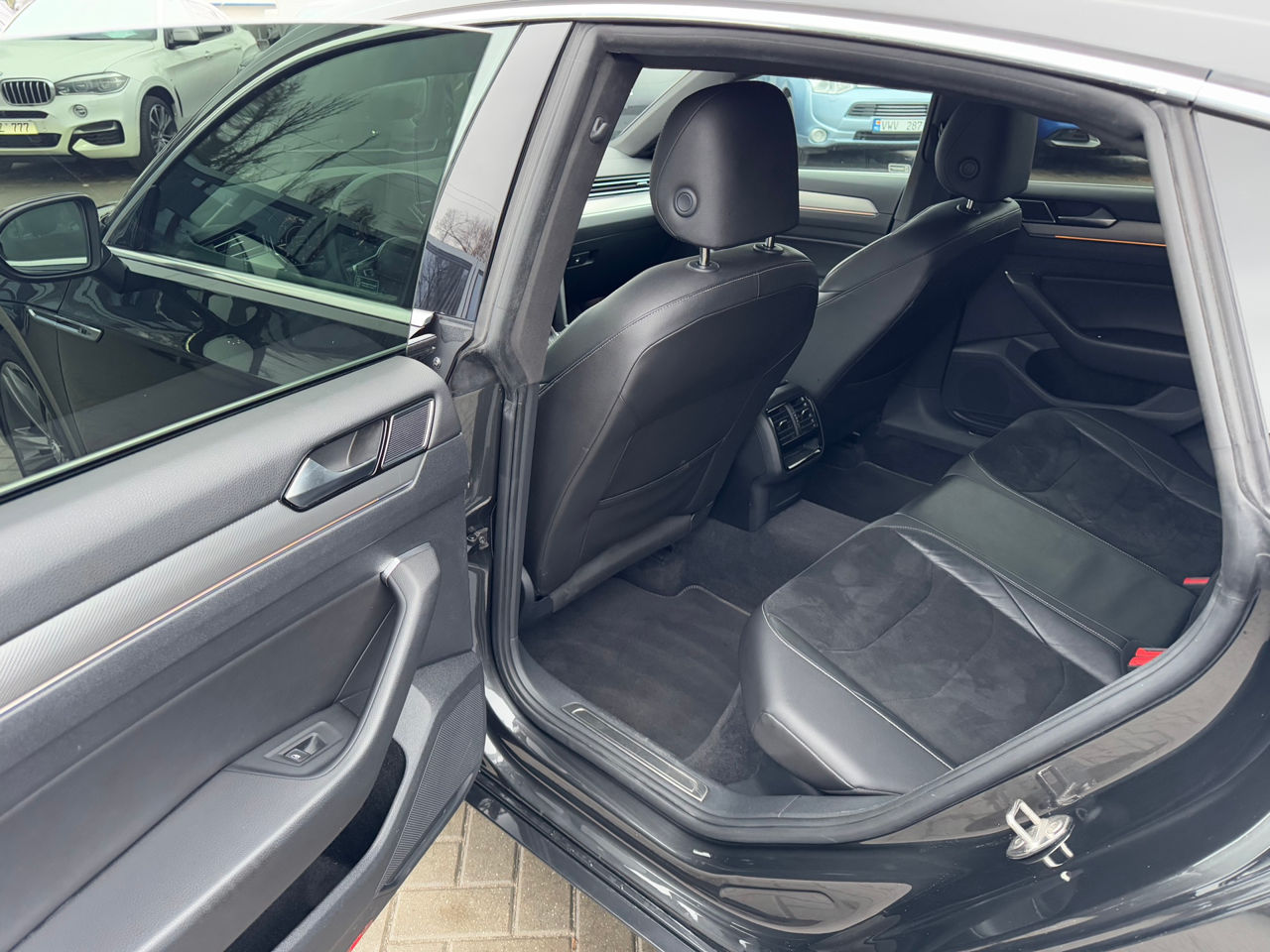 Volkswagen Arteon foto 16