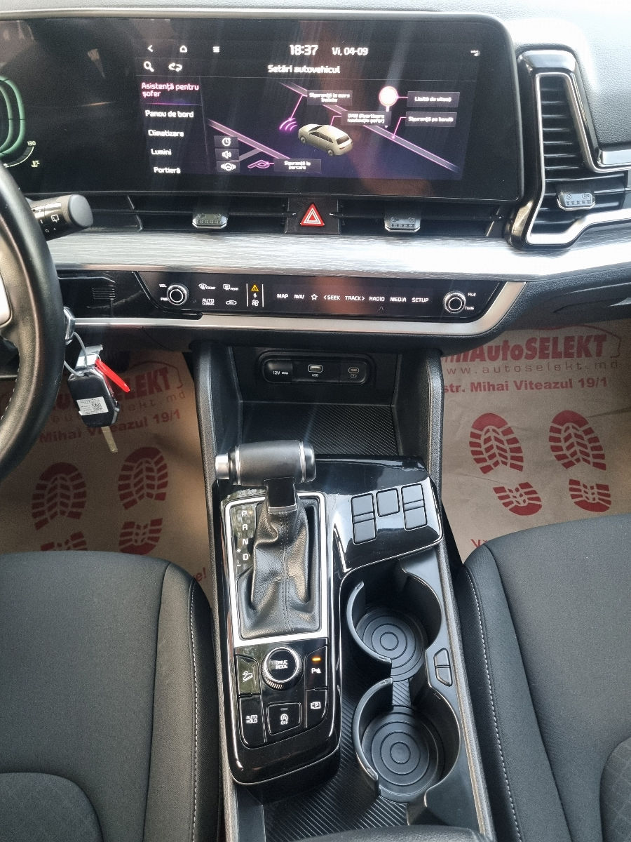 KIA Sportage 2023 photo 13