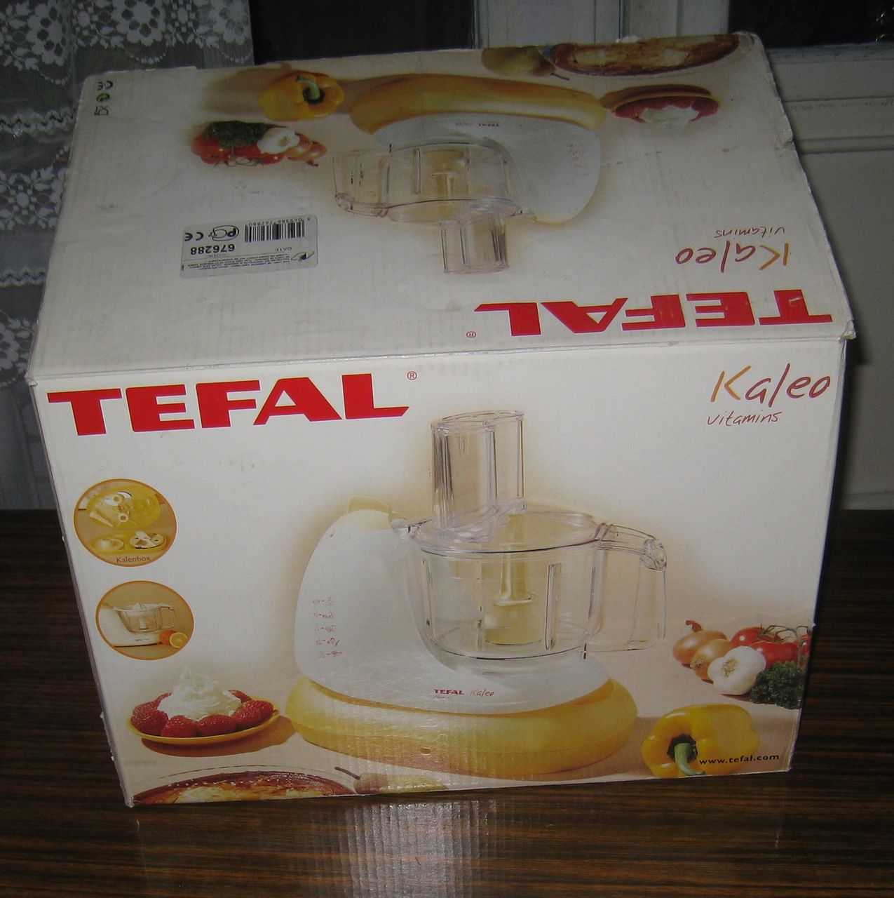 Продам новый кухонный комбайн "Тефаль".