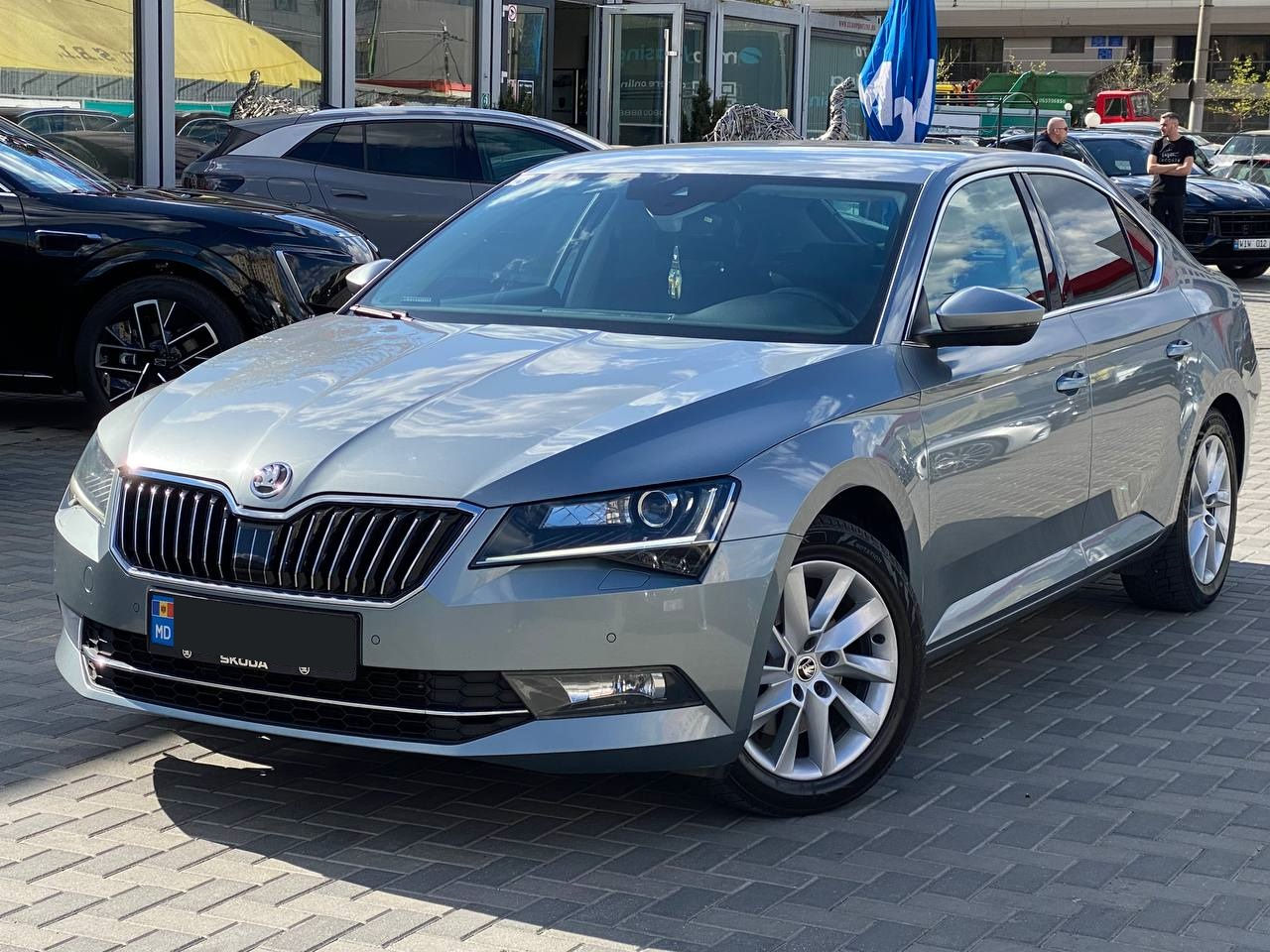 Skoda Superb foto 0