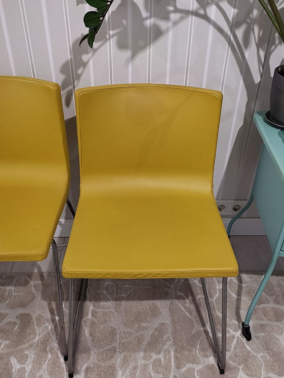 Стулья IKEA Bernhard, жёлтые фото 1