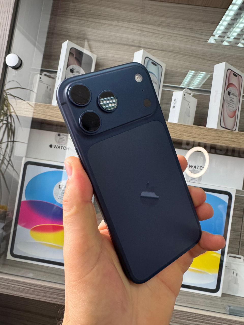 iPhone 16 Pro 256Gb Magazin Garanție 24Luni (128GB/256GB/512GB/1TB) DisponibileToate Culorile. фото 5