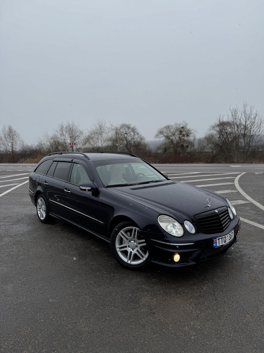 Mercedes E-Class foto 2