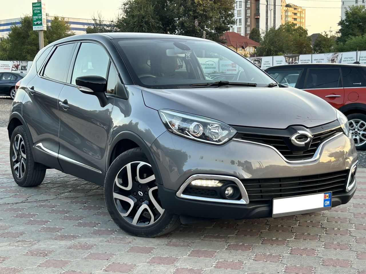 Renault Captur foto 2