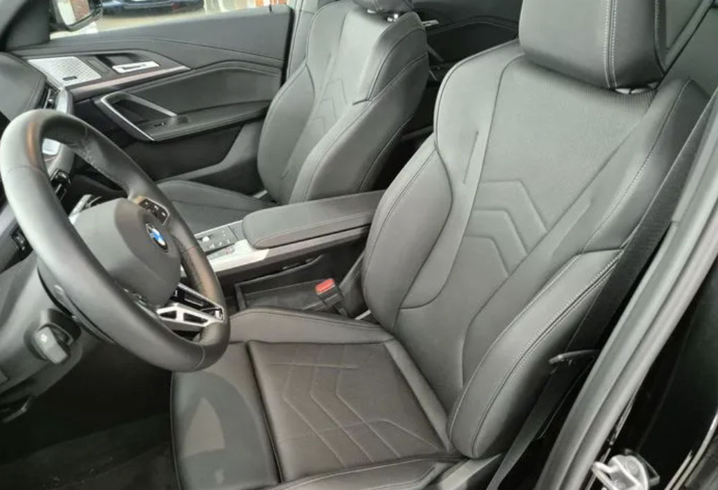 BMW X1 фото 7