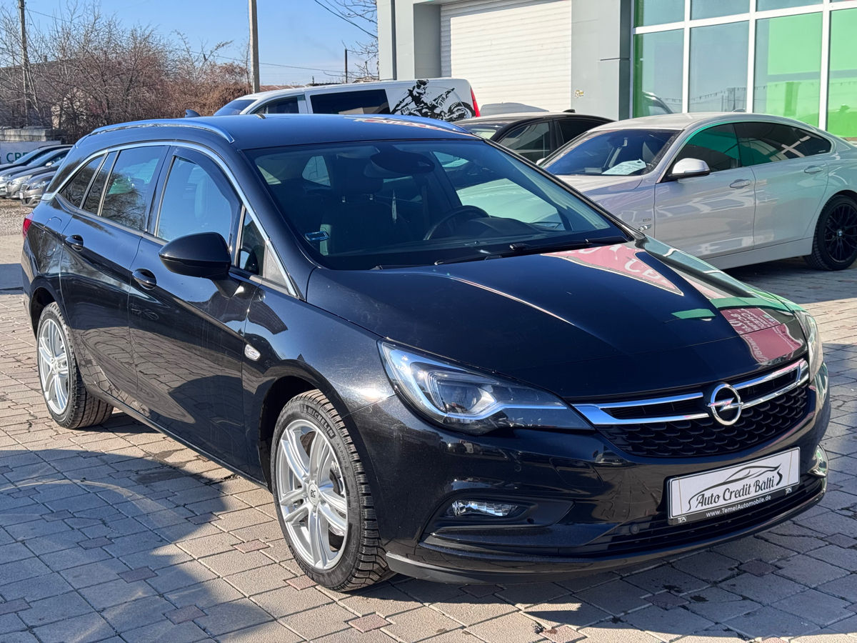 Opel Astra foto 2