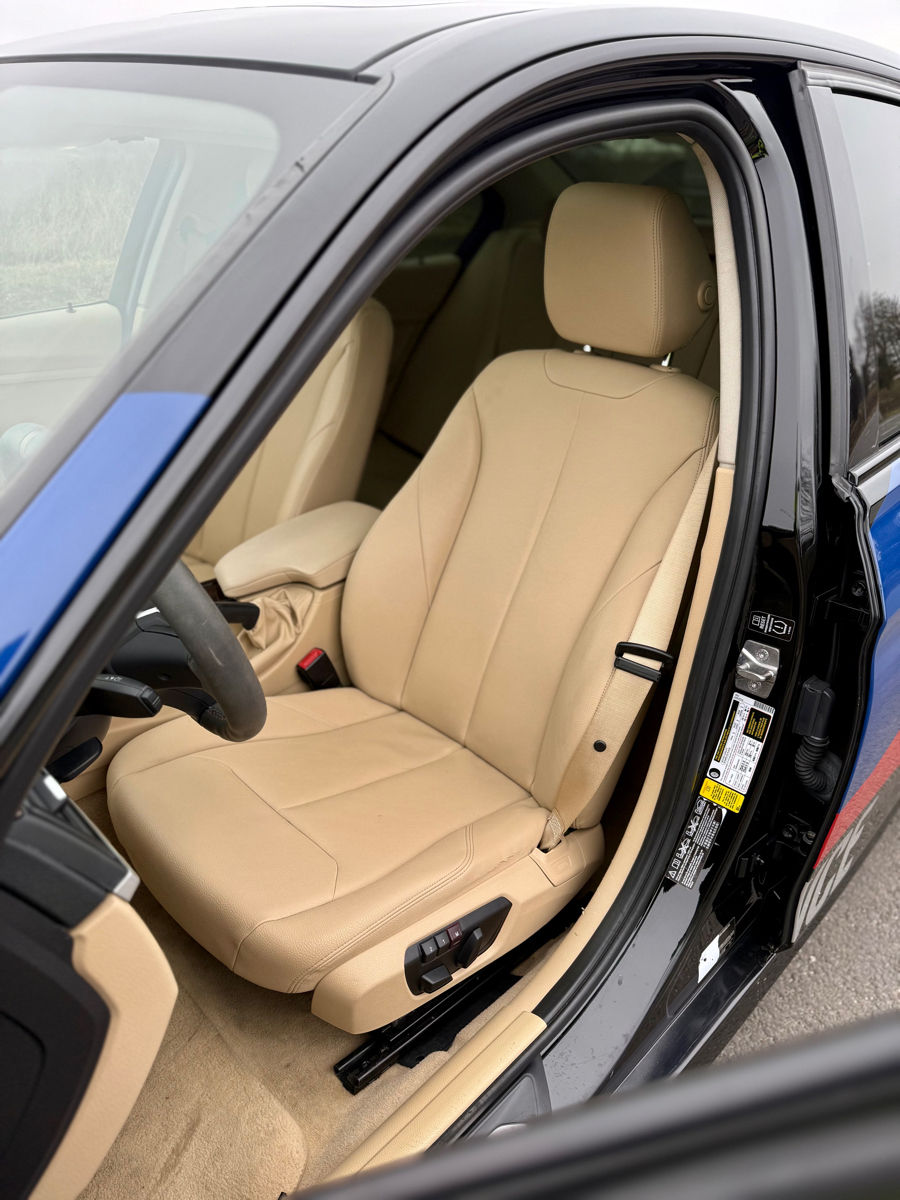 BMW 3 Series foto 16