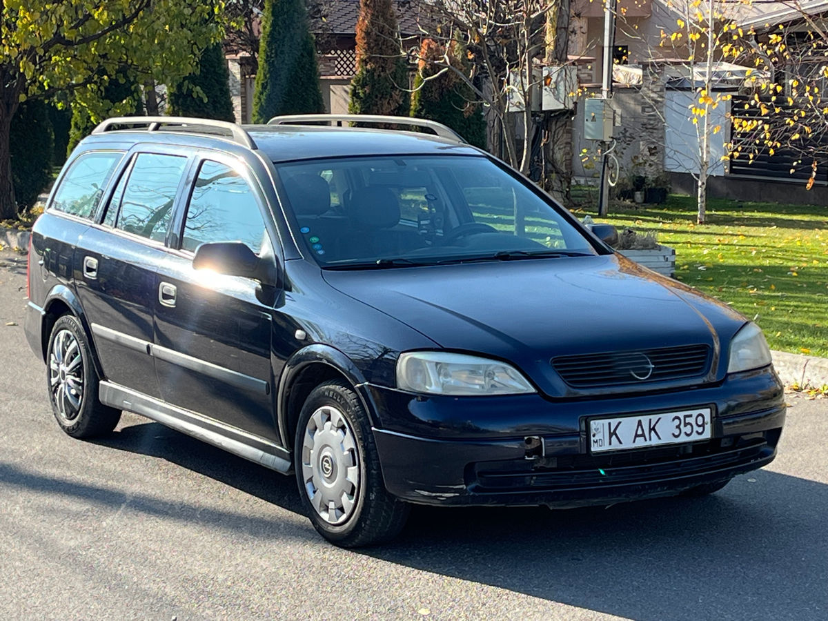 Opel Astra фото 0