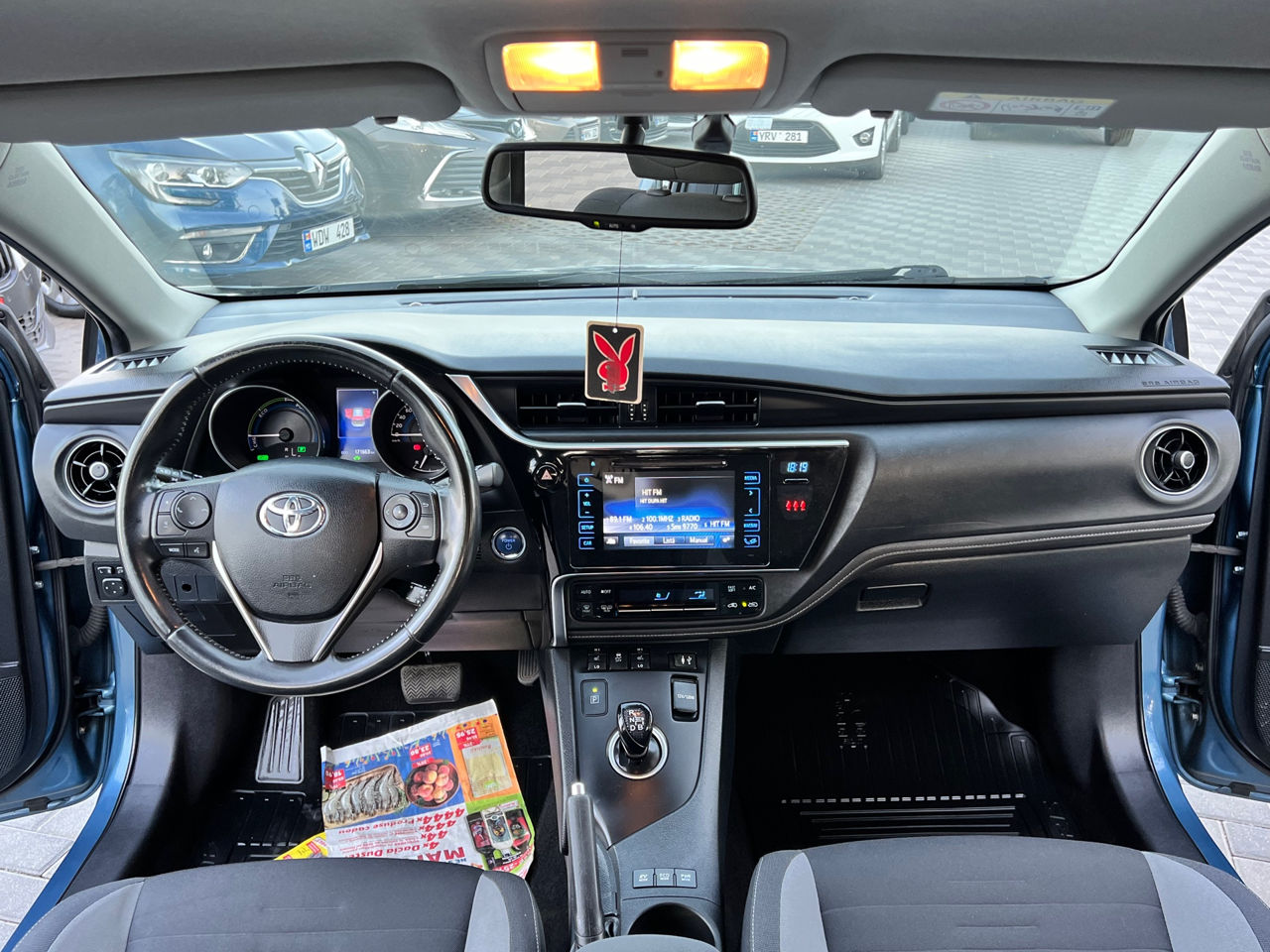 Toyota Auris foto 7