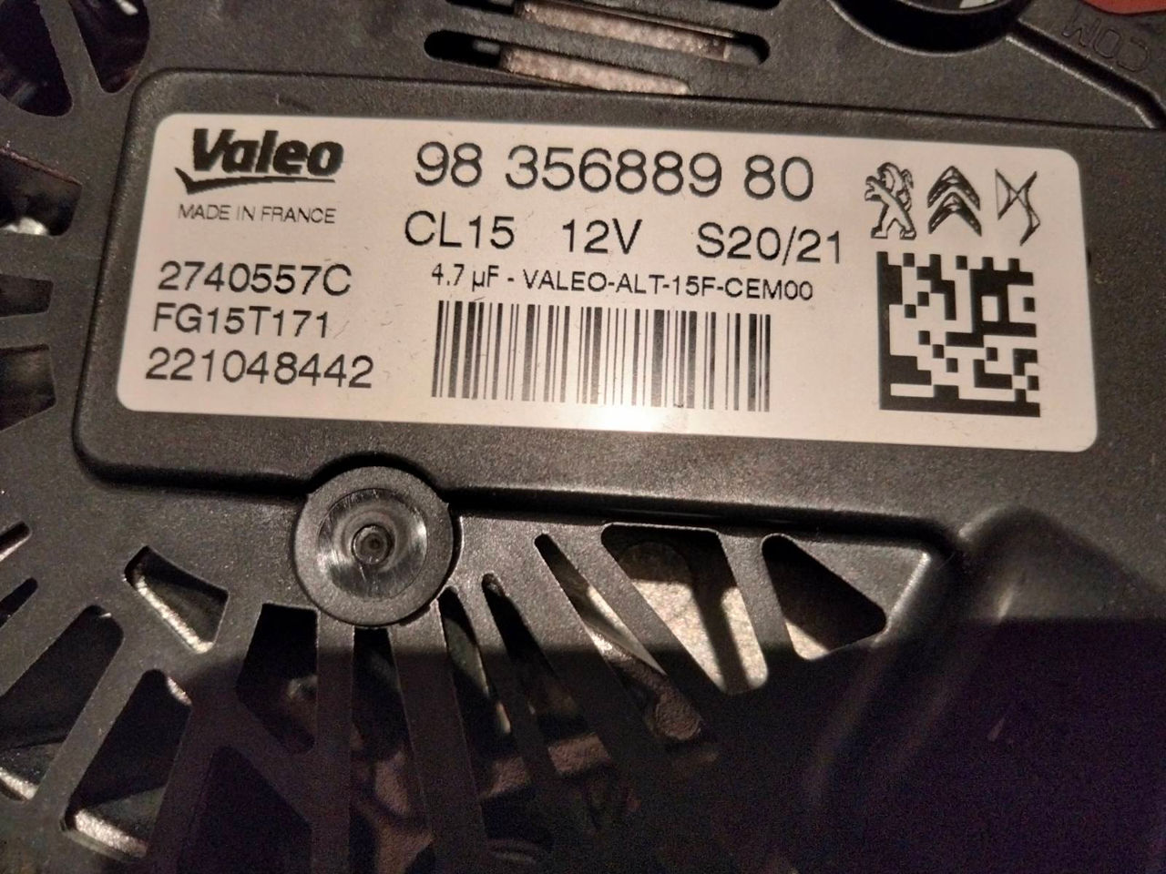 Alternator  VALEO foto 2