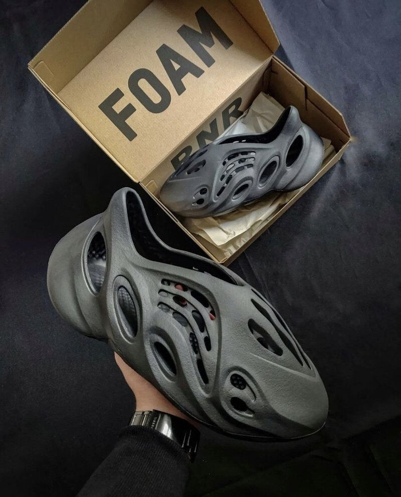 Adidas Yeezy Foam Rnnr / 100% Originali  Pe Loc Chisinau ! foto 7