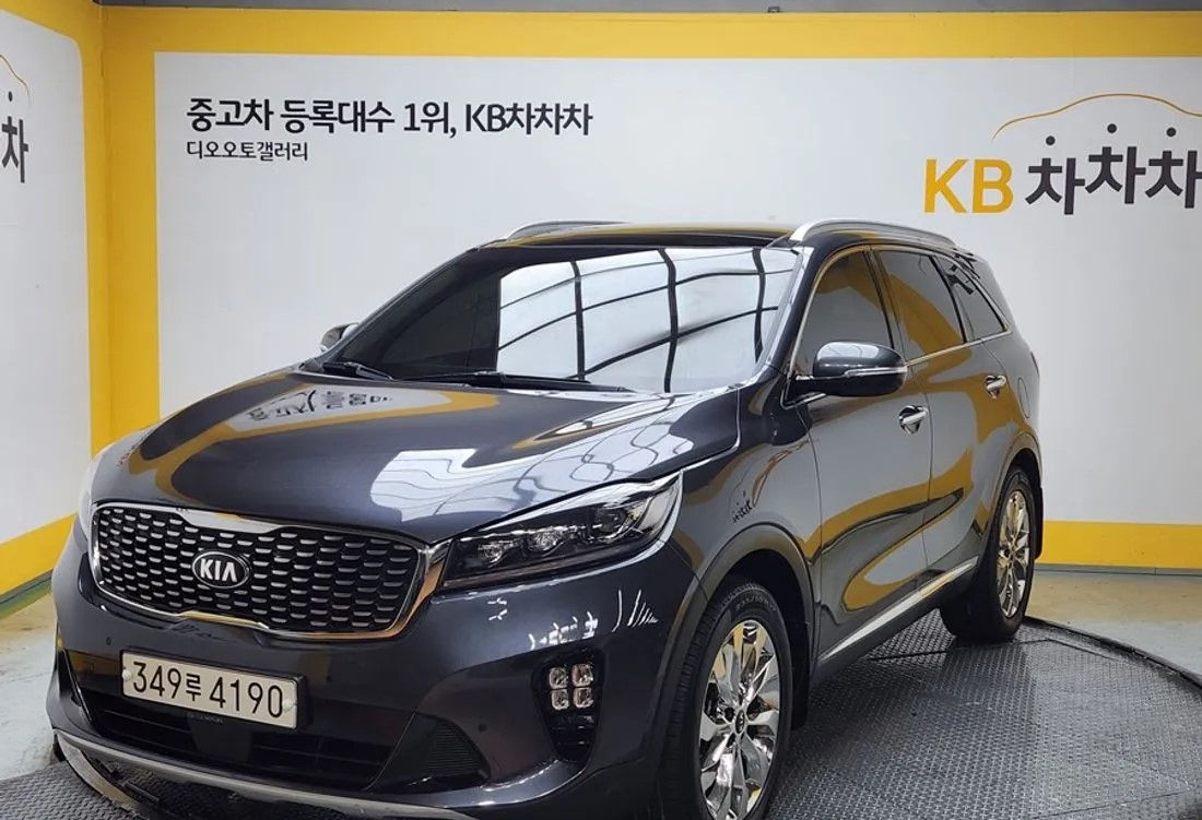 KIA Sorento foto 0