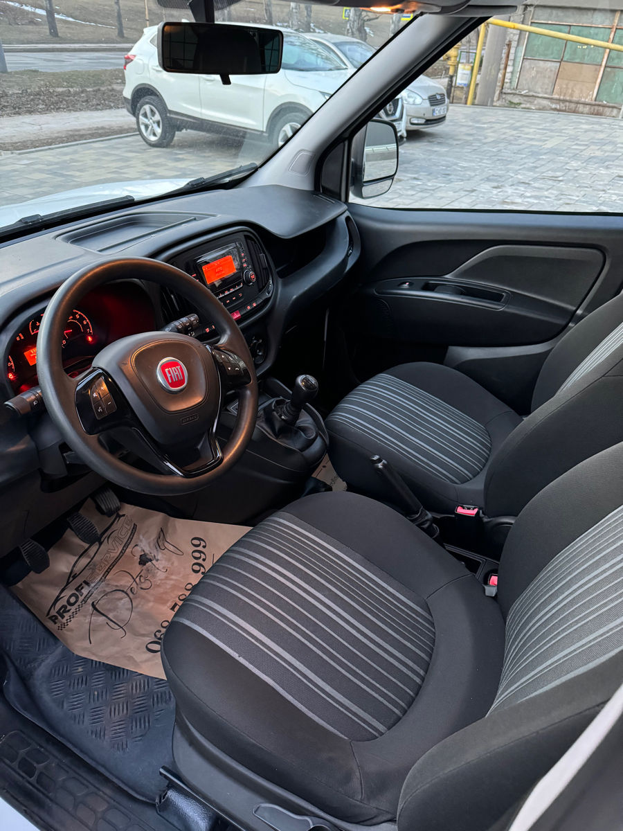 Fiat Doblo foto 12