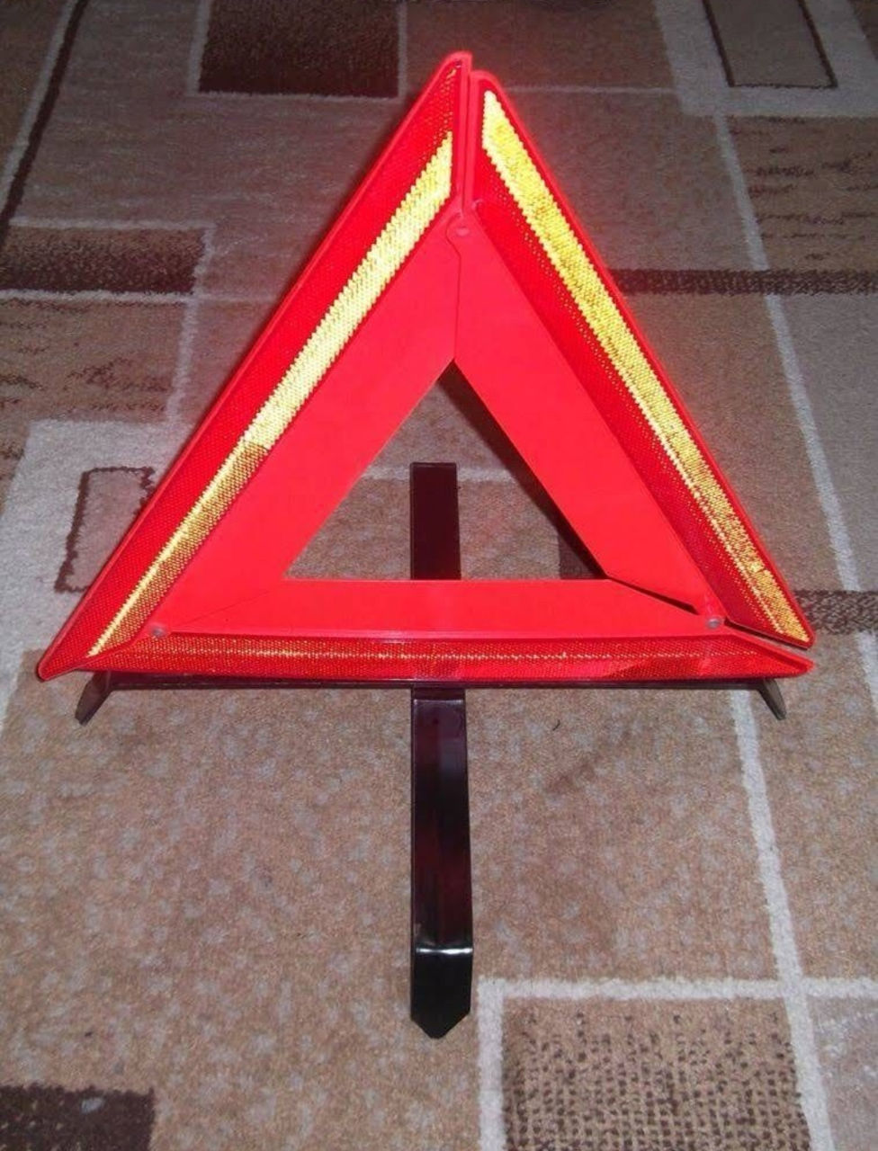 Аварийный знак.