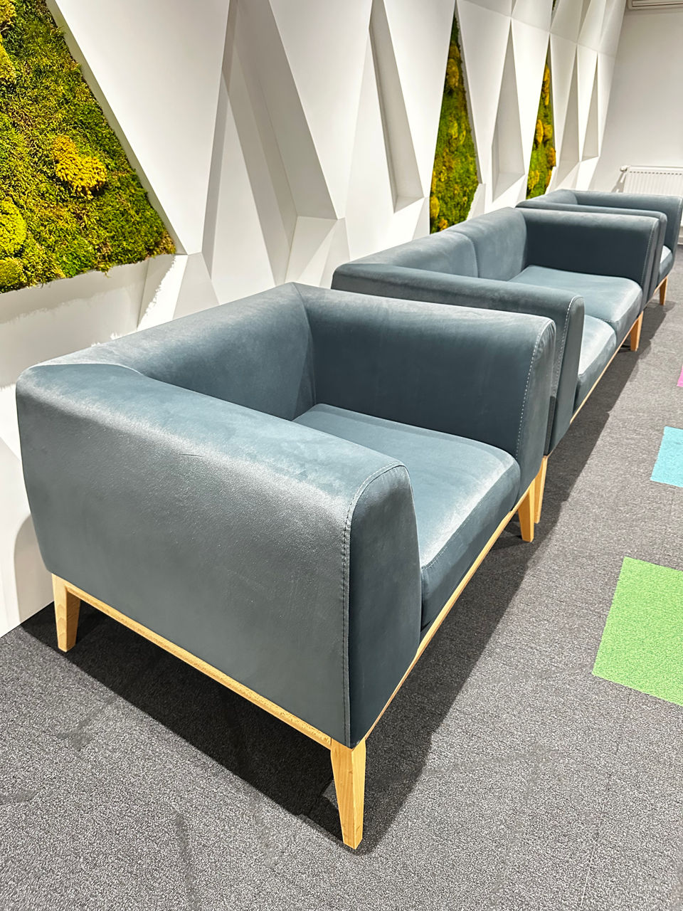 Set fotolii moderne pentru birou sau living foto 2