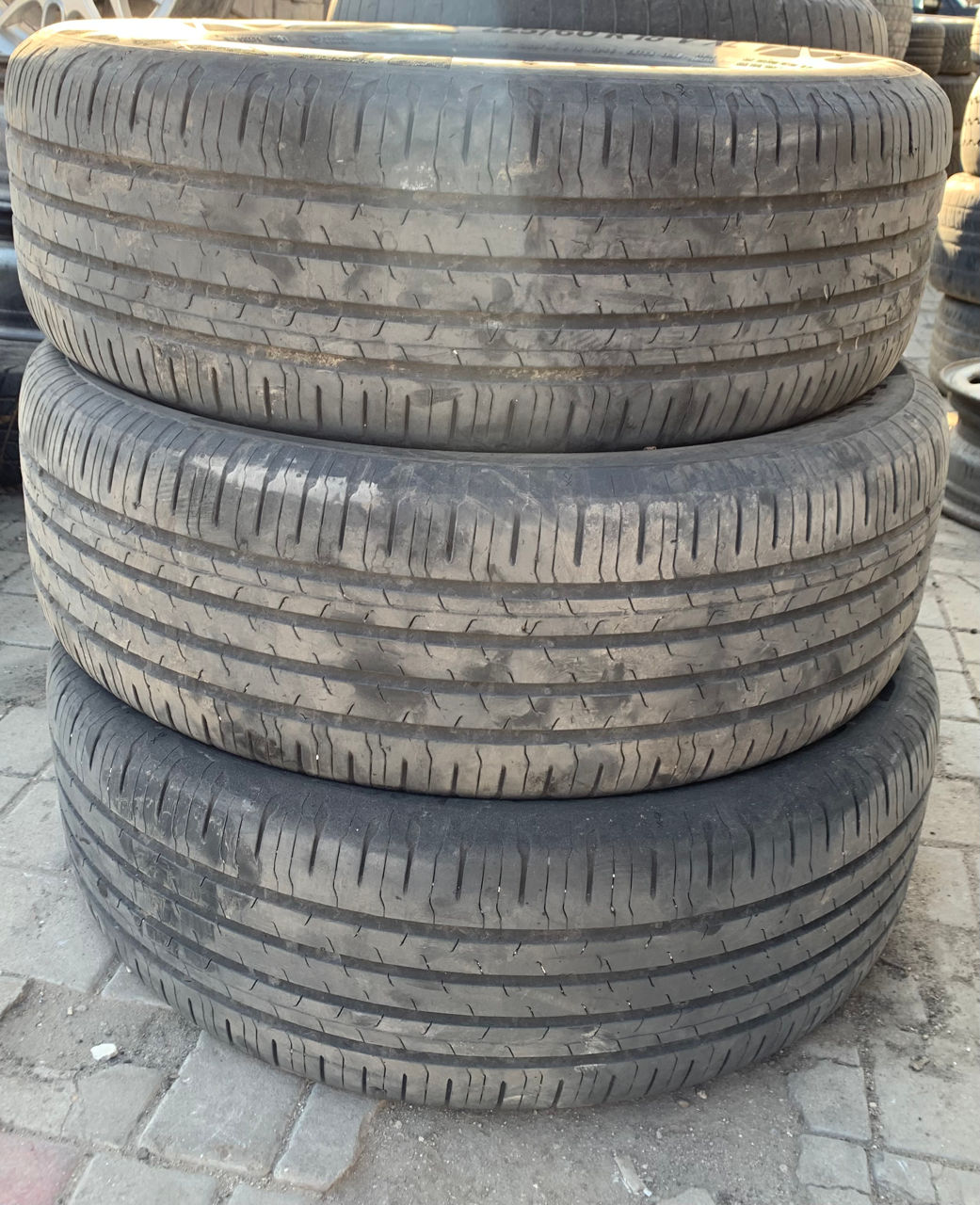 Continental 225/60 R18