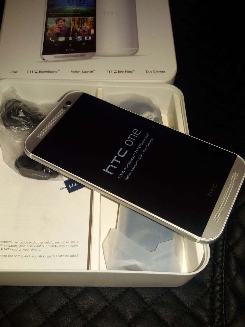 Htc one m8 32gb nou! 155eur