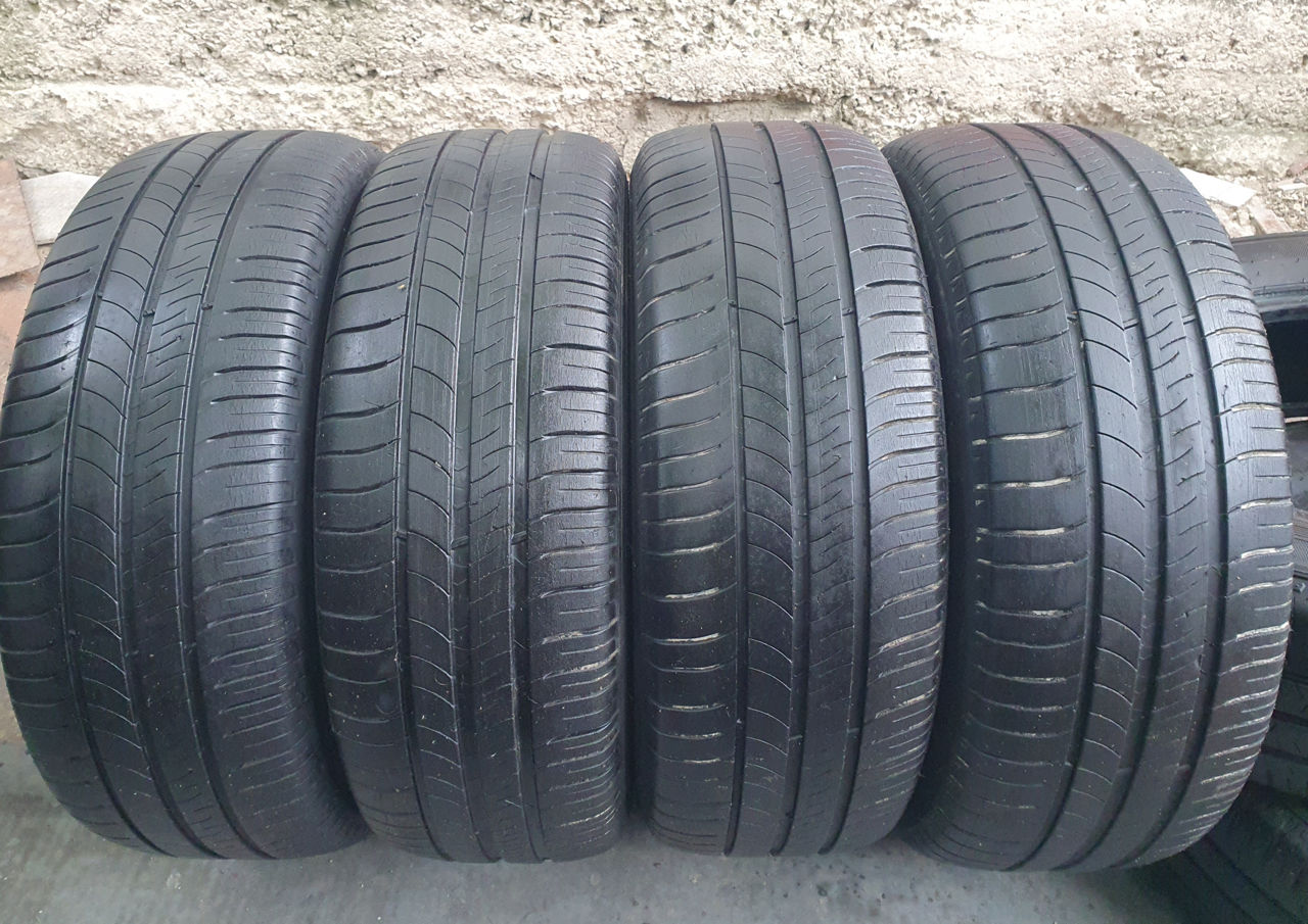 215/60/ R16- Michelin. фото 0