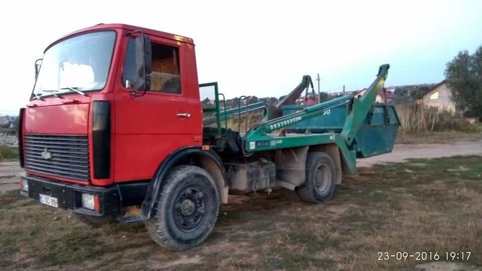 Evacuare gunoi.Bascule Bobcat.Exavator.Conteinere pentru gunoi diferite dimensiuni. foto 9