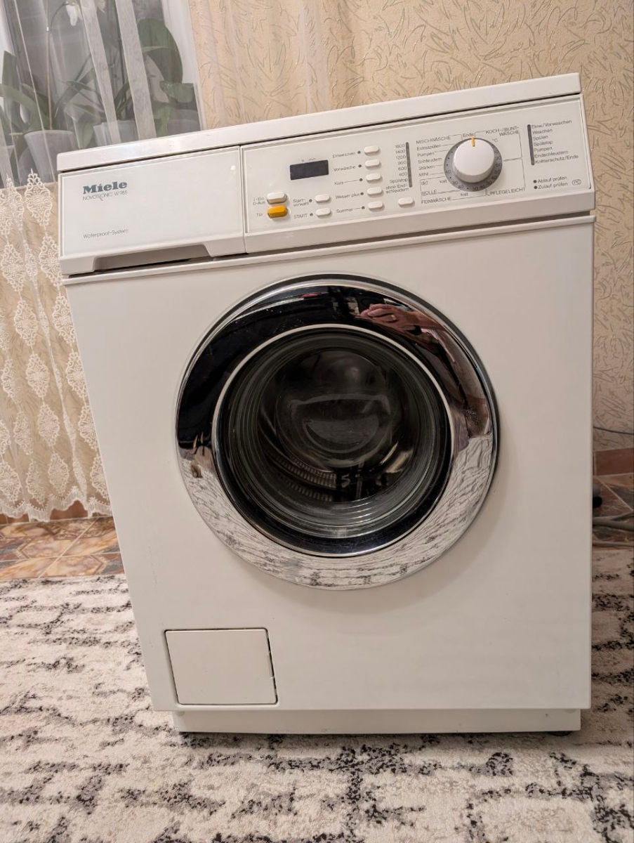 Немецкая надёжность Miele W985 Novotronic foto 2