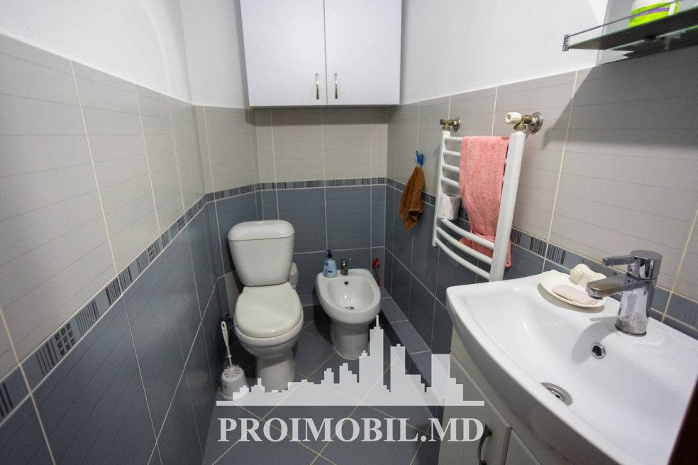 Apartament cu 4 camere, 202 m², Buiucani, Chișinău foto 9