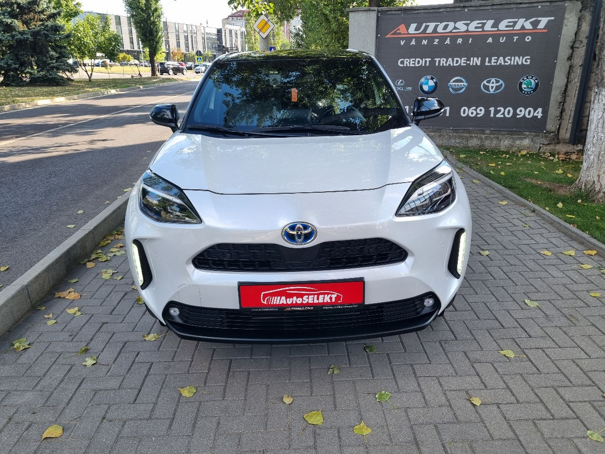 Toyota Yaris Cross 2023 photo 2