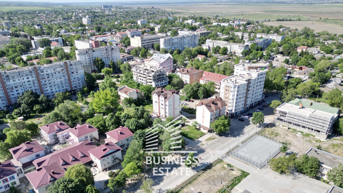 Chirie! Cahul, Centru! Salon, Manichiură, Atelier! 92 m2! Prima Linie! foto 12