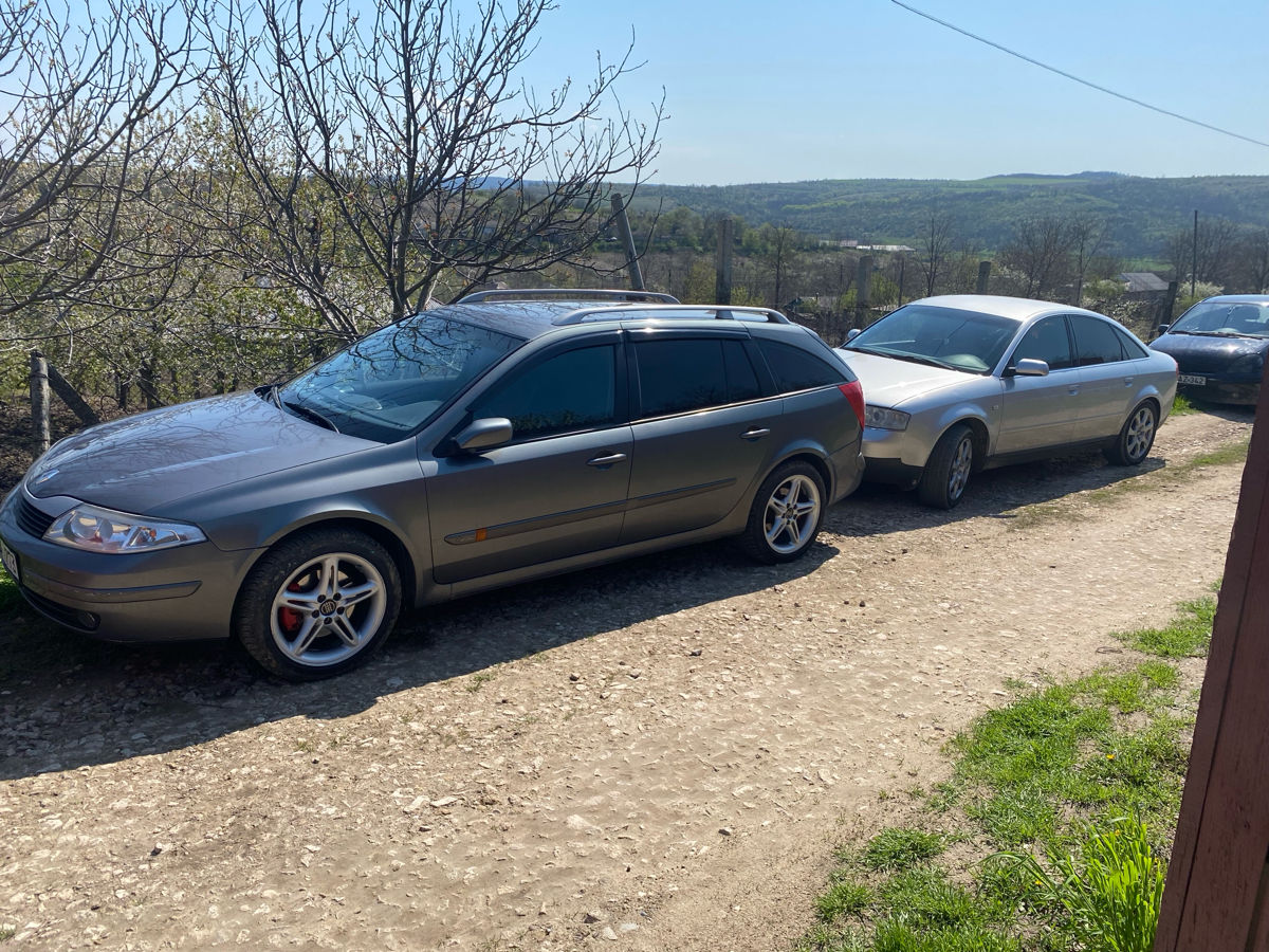 Renault Laguna foto 2