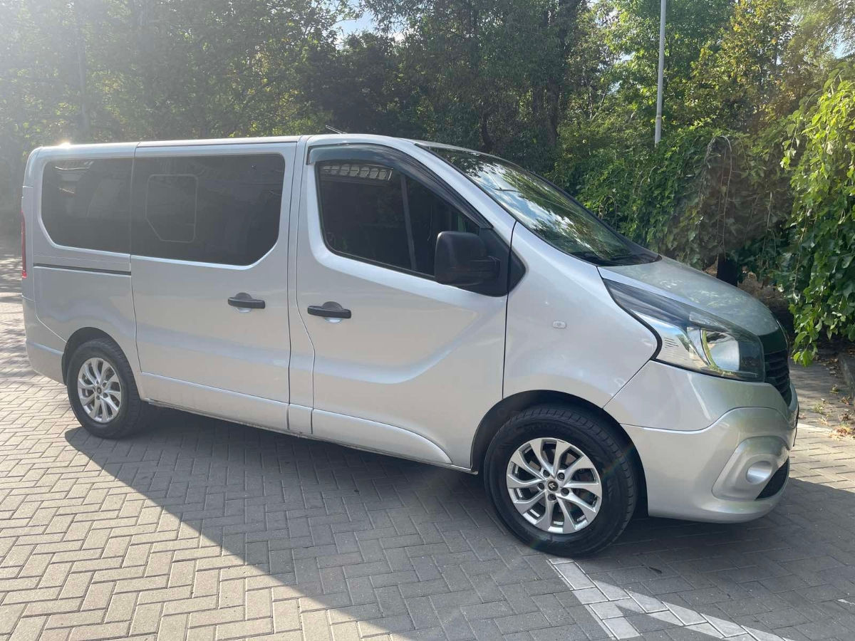 Chirie auto arenda masini rent a car  прокат авто livrare gratis la airport 24/24, reduceri 5 -10 % фото 8