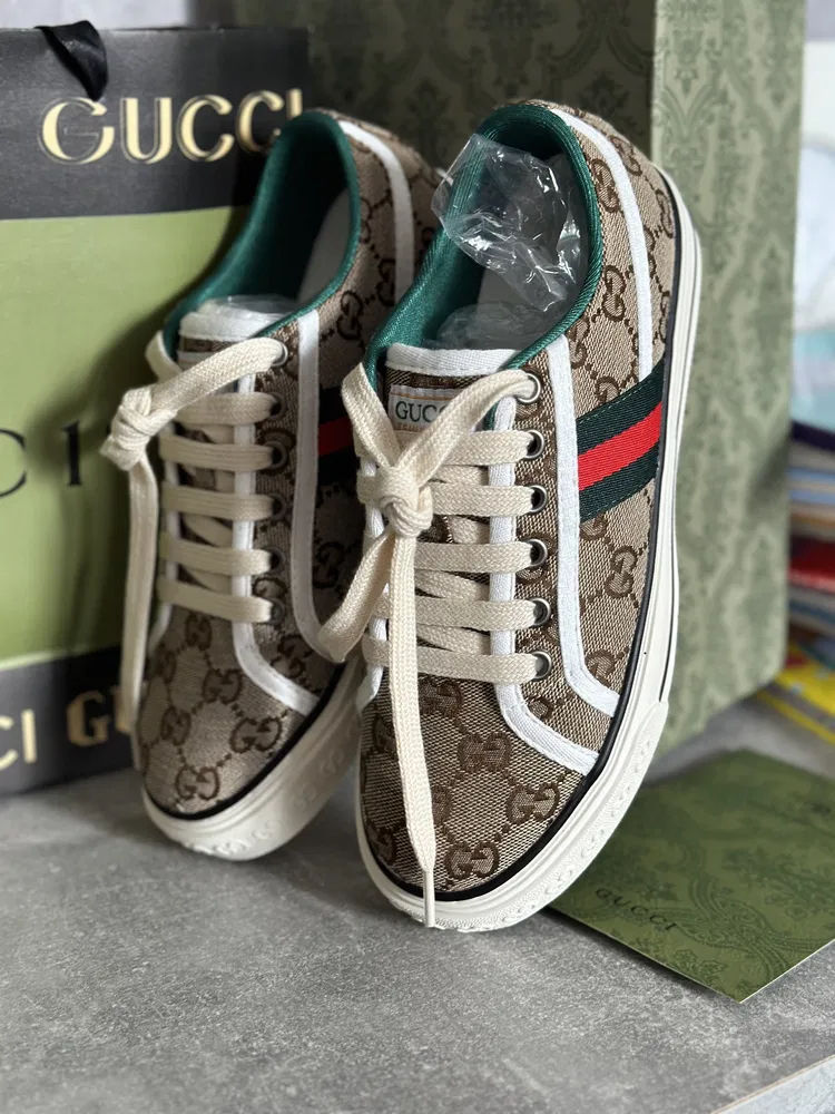 Ghete Gucci foto 0