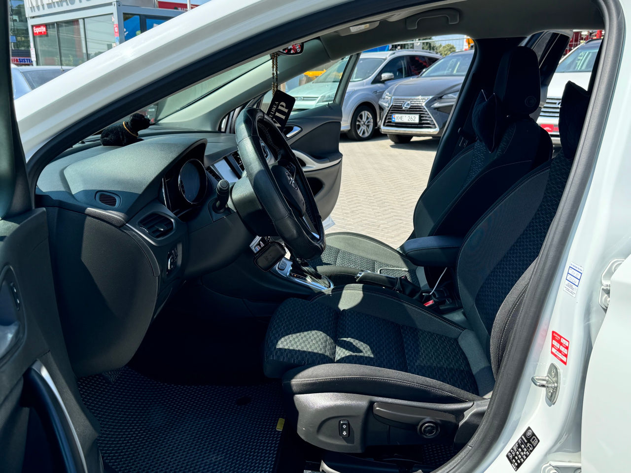 Opel Astra foto 6