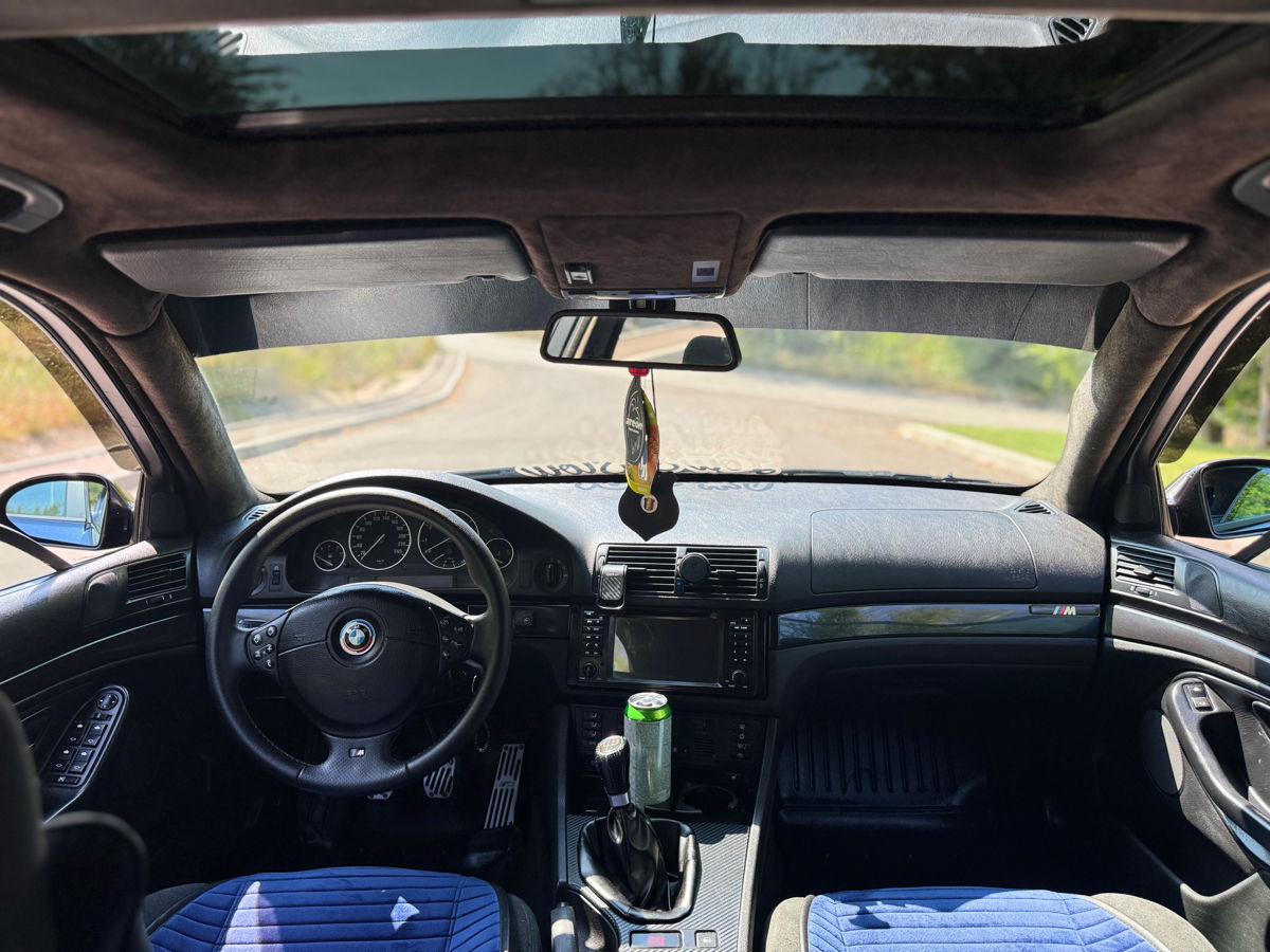BMW 5 Series foto 8
