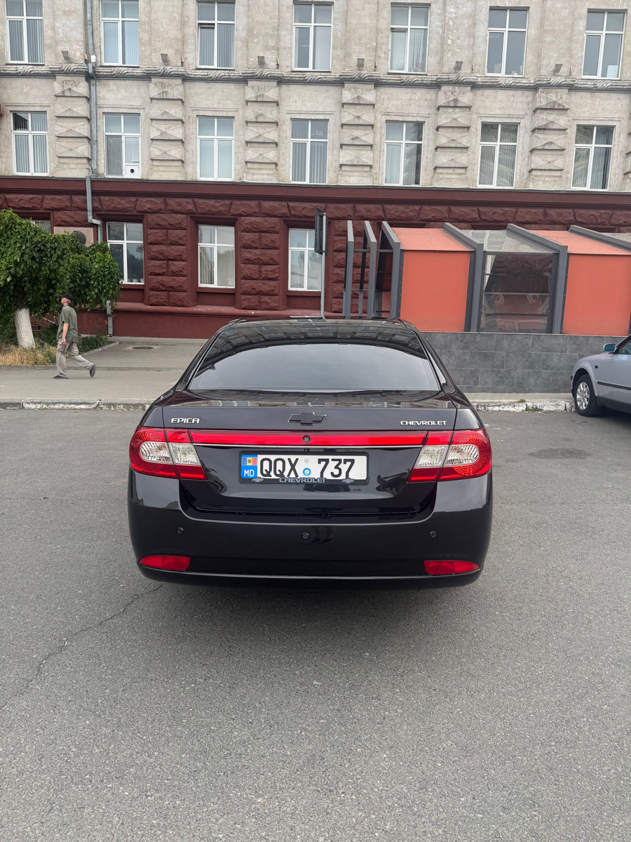 Chevrolet Epica фото 2