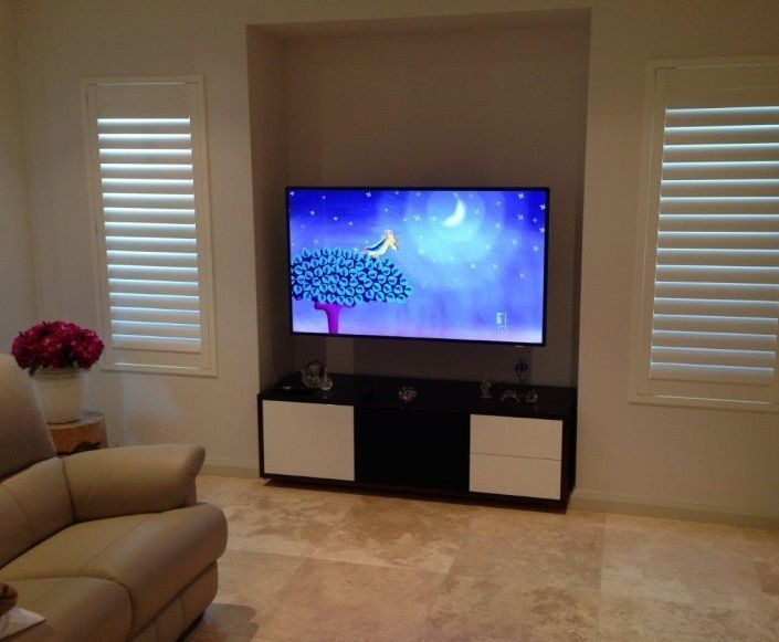 Монтаж и установка телевизоров LCD, LED, плазма на стену. Instalarea televizorului pe perete. фото 2