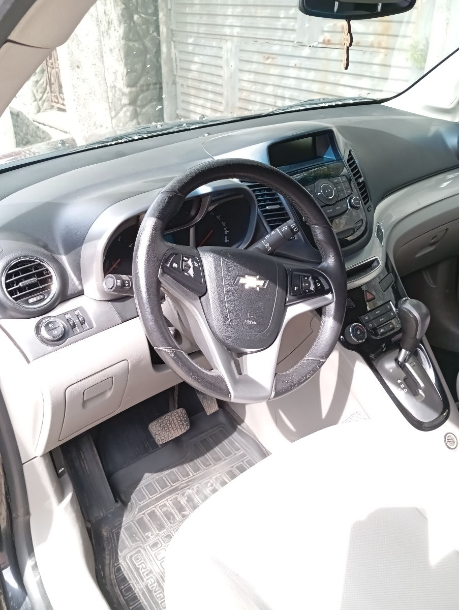 Chevrolet Orlando фото 8