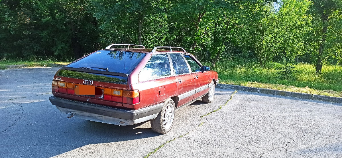Audi 100 фото 1