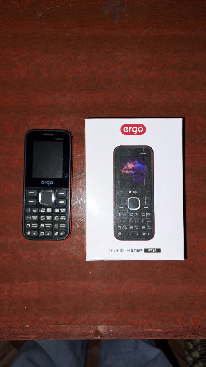 Продам телефон ergo F181 Step dual sim