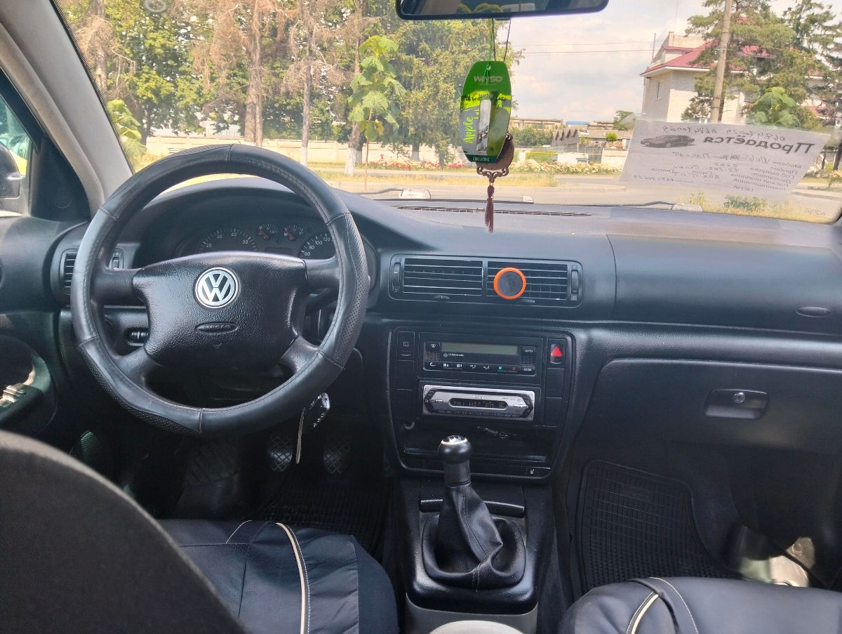 Volkswagen Passat foto 7