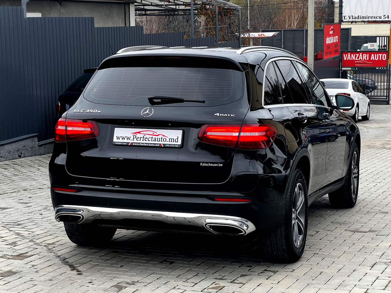 Mercedes GLC foto 2