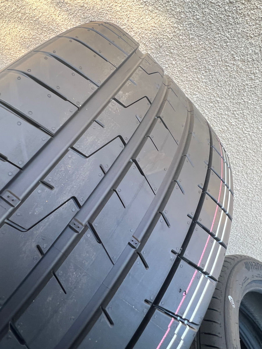 265/40 R21 Hankook Ventus S1 EvoZ/ Доставка, livrare toata Moldova 2024 foto 3