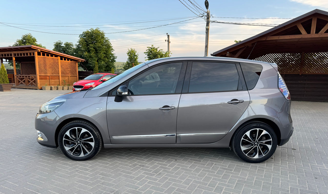 Renault Scenic фото 3