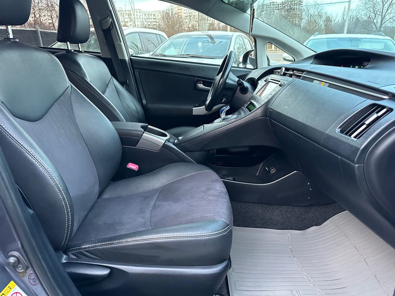 Toyota Prius foto 17